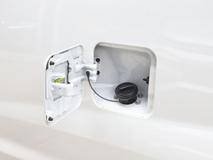 2023款 PLUS 1.8L 9座舒适版