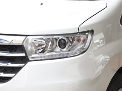 2023款 PLUS 1.8L 9座舒适版