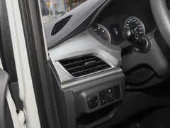 2023款 PLUS 1.8L 9座舒适版