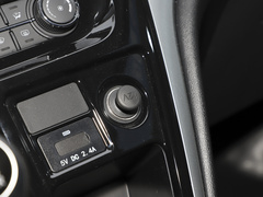 2023款 PLUS 1.8L 9座舒适版