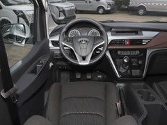 2023款 PLUS 1.8L 9座舒适版