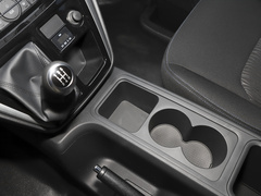 2023款 PLUS 1.8L 9座舒适版