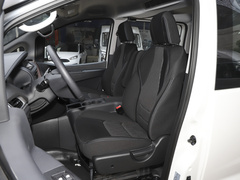 2023款 PLUS 1.8L 9座舒适版