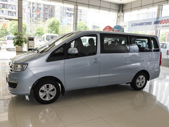 2023款 PLUS 1.8L 7座智联版