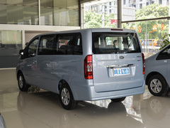 2023款 PLUS 1.8L 7座智联版