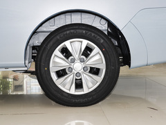 2023款 PLUS 1.8L 7座智联版