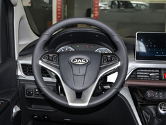 2023款 PLUS 1.8L 7座智联版