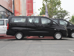 2023款 PLUS 1.5T 5/7座经典版