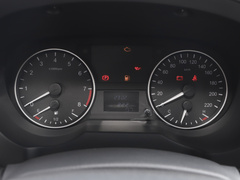 2023款 PLUS 1.5T 5/7座经典版