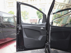 2023款 PLUS 1.5T 5/7座经典版