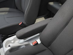 2023款 PLUS 1.5T 5/7座经典版