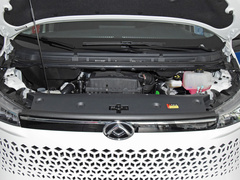 2023款 2.0T 精英版 手动短轴低顶 5/6座（125Ps）