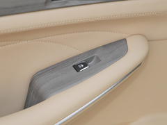 2023款 1.5L DE-i 110KM旗舰型 5座