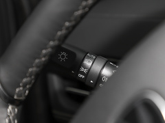2023款 2.0T 两驱悦领型