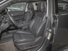 2023款 2.0T 两驱悦领型