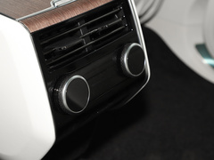 2023款 改款 3.0 L6 400PS 盛世加长版