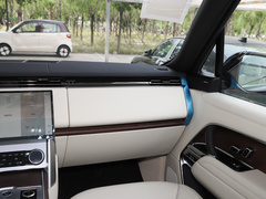 2023款 改款 3.0 L6 400PS 盛世加长版