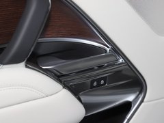 2023款 改款 3.0 L6 400PS 盛世加长版