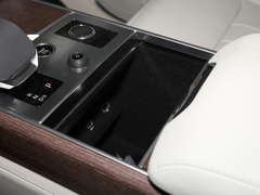 2023款 改款 3.0 L6 400PS 盛世加长版