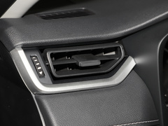2023款 2.0L CVT两驱领先版