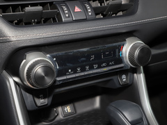 2023款 2.0L CVT两驱领先版