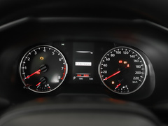 2023款 2.0L CVT两驱领先版