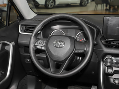 2023款 2.0L CVT两驱领先版