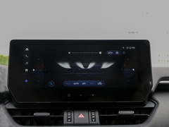 2023款 2.0L CVT两驱豪华PLUS版