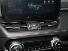 2023款 2.0L CVT两驱豪华PLUS版