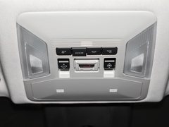 2023款 2.0L CVT四驱豪华PLUS版