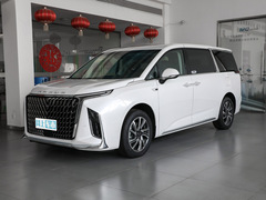 2023款 2.0T 星云七座版