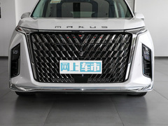 2023款 2.0T 星云七座版