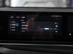 2023款 2.0T 星云七座版