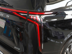2023款 2.0T 星云七座版