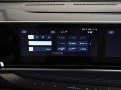 2023款 2.0T 星云六座版