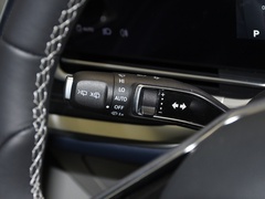 2023款 2.0T 星云六座版