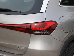 2023款 EQA 260