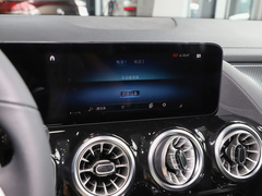 2023款 EQA 260