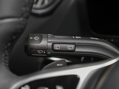 2023款 EQA 260