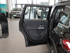 2023款 EQB 260