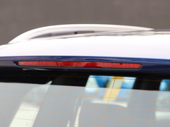 2023款 EQB 260