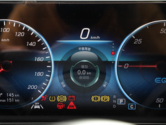 2023款 EQB 260