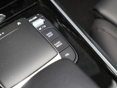 2023款 EQB 260