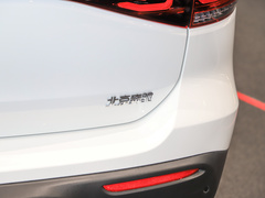 2023款 EQB 260