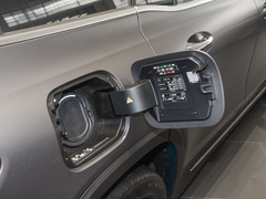2023款 EQB 350 4MATIC