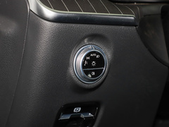 2023款 改款 C 200 L 运动版