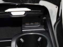 2023款 改款 C 200 L 运动版