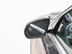 2023款 改款 E 300 L 时尚型
