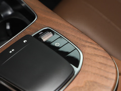 2023款 改款 E 300 L 时尚型
