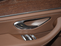 2023款 改款 E 300 L 豪华型